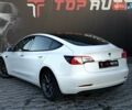 Белый Тесла Модель 3, объемом двигателя 0 л и пробегом 67 тыс. км за 20500 $, фото 16 на Automoto.ua