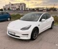 Белый Тесла Модель 3, объемом двигателя 0 л и пробегом 67 тыс. км за 21700 $, фото 1 на Automoto.ua