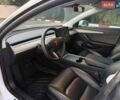 Білий Тесла Модель 3, об'ємом двигуна 0 л та пробігом 34 тис. км за 20999 $, фото 43 на Automoto.ua