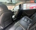 Белый Тесла Модель 3, объемом двигателя 0 л и пробегом 66 тыс. км за 26000 $, фото 8 на Automoto.ua