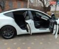 Белый Тесла Модель 3, объемом двигателя 0 л и пробегом 67 тыс. км за 19400 $, фото 23 на Automoto.ua