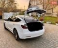 Белый Тесла Модель 3, объемом двигателя 0 л и пробегом 48 тыс. км за 23000 $, фото 36 на Automoto.ua