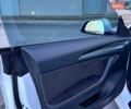 Белый Тесла Модель 3, объемом двигателя 0 л и пробегом 22 тыс. км за 22000 $, фото 5 на Automoto.ua
