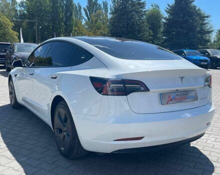 Белый Тесла Модель 3, объемом двигателя 7.5 л и пробегом 34 тыс. км за 24999 $, фото 4 на Automoto.ua