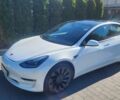Білий Тесла Модель 3, об'ємом двигуна 0 л та пробігом 100 тис. км за 25042 $, фото 4 на Automoto.ua