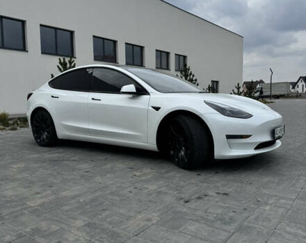Белый Тесла Модель 3, объемом двигателя 0 л и пробегом 20 тыс. км за 27600 $, фото 3 на Automoto.ua