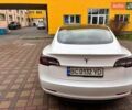 Білий Тесла Модель 3, об'ємом двигуна 0 л та пробігом 19 тис. км за 22500 $, фото 19 на Automoto.ua