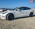 Белый Тесла Модель 3, объемом двигателя 0 л и пробегом 55 тыс. км за 7000 $, фото 1 на Automoto.ua