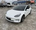 Білий Тесла Модель 3, об'ємом двигуна 0 л та пробігом 57 тис. км за 18800 $, фото 1 на Automoto.ua