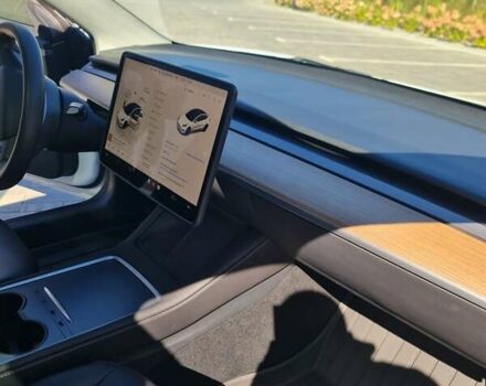Тесла Модель 3 2023 в Луцке на Automoto.ua Белый Тесла Модель 3, объемом двигателя 0 л и пробегом 25 тыс. км за 36000 $, фото 17 на Automoto.ua