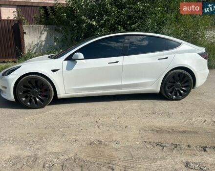 Белый Тесла Модель 3, объемом двигателя 0 л и пробегом 8 тыс. км за 27000 $, фото 3 на Automoto.ua