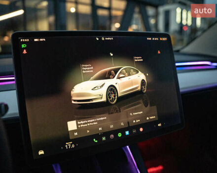 Белый Тесла Модель 3, объемом двигателя 0 л и пробегом 53 тыс. км за 27500 $, фото 23 на Automoto.ua