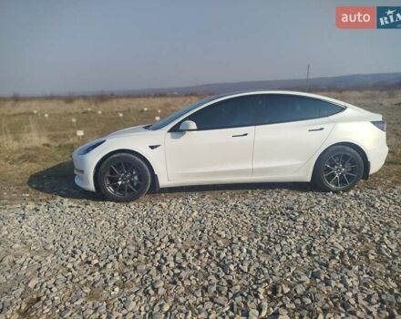 Белый Тесла Модель 3, объемом двигателя 0 л и пробегом 34 тыс. км за 18800 $, фото 10 на Automoto.ua