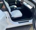 Білий Тесла Модель 3, об'ємом двигуна 0 л та пробігом 57 тис. км за 19499 $, фото 17 на Automoto.ua