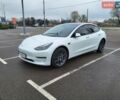 Білий Тесла Модель 3, об'ємом двигуна 0 л та пробігом 26 тис. км за 25000 $, фото 1 на Automoto.ua