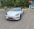 Білий Тесла Модель 3, об'ємом двигуна 0 л та пробігом 45 тис. км за 24300 $, фото 1 на Automoto.ua