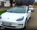 Білий Тесла Модель 3, об'ємом двигуна 0 л та пробігом 49 тис. км за 20000 $, фото 1 на Automoto.ua