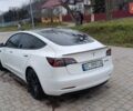 Белый Тесла Модель 3, объемом двигателя 0 л и пробегом 52 тыс. км за 25500 $, фото 14 на Automoto.ua
