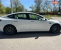 Білий Тесла Модель 3, об'ємом двигуна 0 л та пробігом 93 тис. км за 18700 $, фото 5 на Automoto.ua