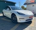Белый Тесла Модель 3, объемом двигателя 0 л и пробегом 83 тыс. км за 20799 $, фото 4 на Automoto.ua