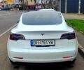 Білий Тесла Модель 3, об'ємом двигуна 0 л та пробігом 49 тис. км за 20000 $, фото 2 на Automoto.ua