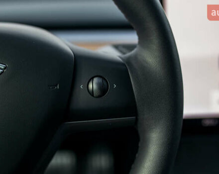 Белый Тесла Модель 3, объемом двигателя 0 л и пробегом 5 тыс. км за 27500 $, фото 55 на Automoto.ua