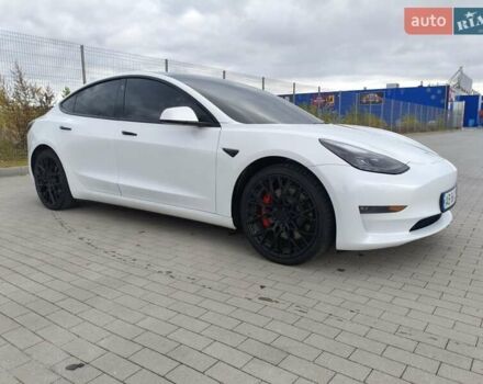 Белый Тесла Модель 3, объемом двигателя 0 л и пробегом 46 тыс. км за 24300 $, фото 2 на Automoto.ua