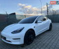 Білий Тесла Модель 3, об'ємом двигуна 0 л та пробігом 42 тис. км за 25500 $, фото 3 на Automoto.ua