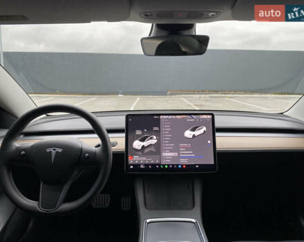 Белый Тесла Модель 3, объемом двигателя 0 л и пробегом 35 тыс. км за 26900 $, фото 9 на Automoto.ua