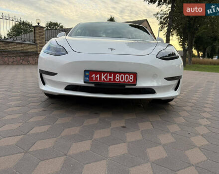 Білий Тесла Модель 3, об'ємом двигуна 0 л та пробігом 3 тис. км за 21900 $, фото 76 на Automoto.ua