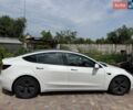 Белый Тесла Модель 3, объемом двигателя 0 л и пробегом 80 тыс. км за 22933 $, фото 3 на Automoto.ua