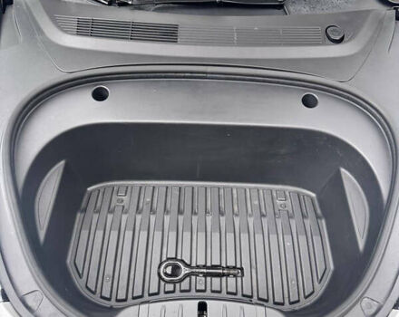 Белый Тесла Модель 3, объемом двигателя 0 л и пробегом 20 тыс. км за 23000 $, фото 8 на Automoto.ua