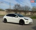 Белый Тесла Модель 3, объемом двигателя 0 л и пробегом 103 тыс. км за 21500 $, фото 1 на Automoto.ua