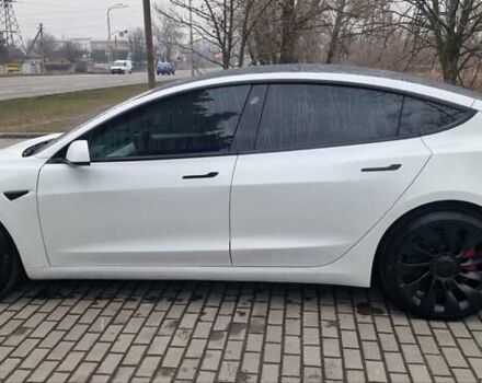 Білий Тесла Модель 3, об'ємом двигуна 0 л та пробігом 6 тис. км за 28500 $, фото 6 на Automoto.ua
