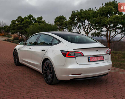 Белый Тесла Модель 3, объемом двигателя 0 л и пробегом 5 тыс. км за 27500 $, фото 12 на Automoto.ua