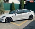 Білий Тесла Модель 3, об'ємом двигуна 0 л та пробігом 57 тис. км за 19499 $, фото 13 на Automoto.ua