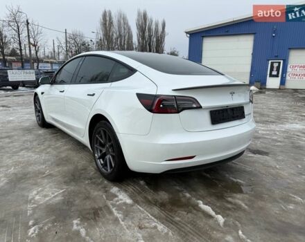 Белый Тесла Модель 3, объемом двигателя 0 л и пробегом 57 тыс. км за 18800 $, фото 16 на Automoto.ua