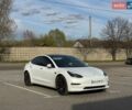 Белый Тесла Модель 3, объемом двигателя 0 л и пробегом 103 тыс. км за 21500 $, фото 1 на Automoto.ua
