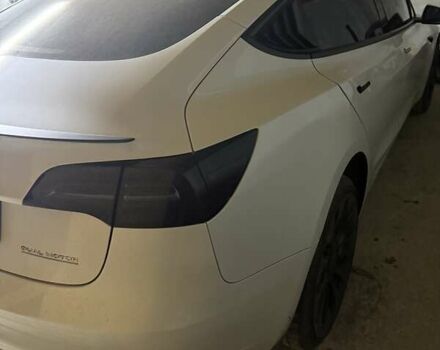 Белый Тесла Модель 3, объемом двигателя 0 л и пробегом 26 тыс. км за 27200 $, фото 2 на Automoto.ua