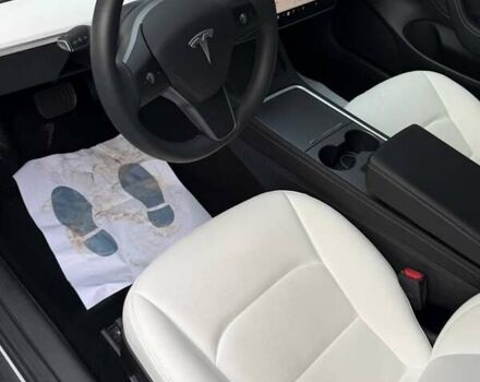 Белый Тесла Модель 3, объемом двигателя 0 л и пробегом 12 тыс. км за 21500 $, фото 7 на Automoto.ua