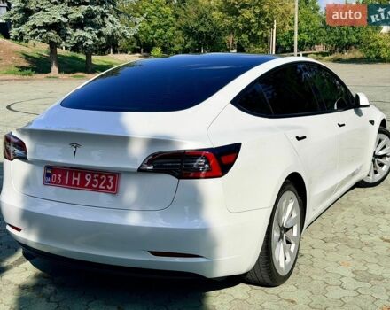 Білий Тесла Модель 3, об'ємом двигуна 0 л та пробігом 208 тис. км за 17800 $, фото 8 на Automoto.ua