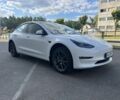 Белый Тесла Модель 3, объемом двигателя 0 л и пробегом 117 тыс. км за 17002 $, фото 2 на Automoto.ua