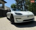 Білий Тесла Модель 3, об'ємом двигуна 0 л та пробігом 70 тис. км за 24999 $, фото 1 на Automoto.ua