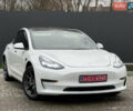 Білий Тесла Модель 3, об'ємом двигуна 0 л та пробігом 70 тис. км за 19999 $, фото 3 на Automoto.ua