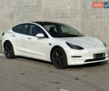 Білий Тесла Модель 3, об'ємом двигуна 0 л та пробігом 2 тис. км за 25800 $, фото 3 на Automoto.ua