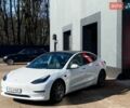 Белый Тесла Модель 3, объемом двигателя 0 л и пробегом 33 тыс. км за 22000 $, фото 3 на Automoto.ua