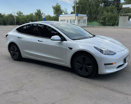 Белый Тесла Модель 3, объемом двигателя 0 л и пробегом 22 тыс. км за 25000 $, фото 10 на Automoto.ua