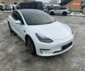 Білий Тесла Модель 3, об'ємом двигуна 0 л та пробігом 57 тис. км за 18800 $, фото 1 на Automoto.ua