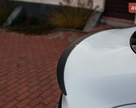 Белый Тесла Модель 3, объемом двигателя 0 л и пробегом 5 тыс. км за 27500 $, фото 14 на Automoto.ua