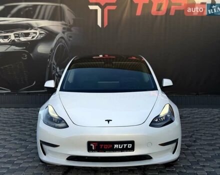 Білий Тесла Модель 3, об'ємом двигуна 0 л та пробігом 67 тис. км за 19999 $, фото 13 на Automoto.ua